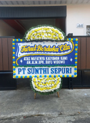 Papan Bunga Duka di Kota Matsum Iv