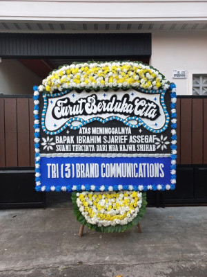Papan Bunga Duka di Kota Matsum Iv